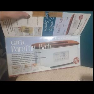 BRAND NEW Gigi parafin Warner with accessories